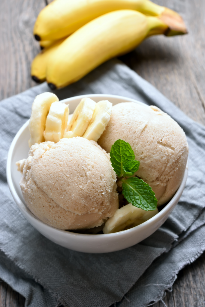 Example of banana ice cream